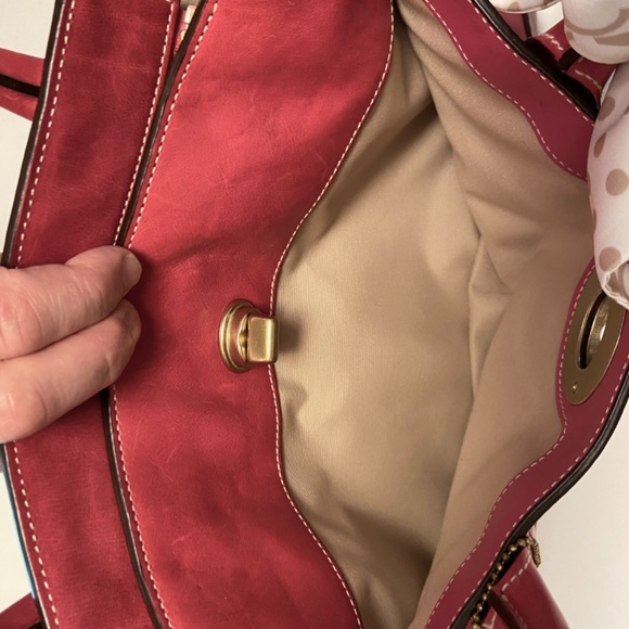 NWOT Coach Fuchsia Pink leather Coach Madeline (11554) scarf & dust cover - Picture 6 of 12